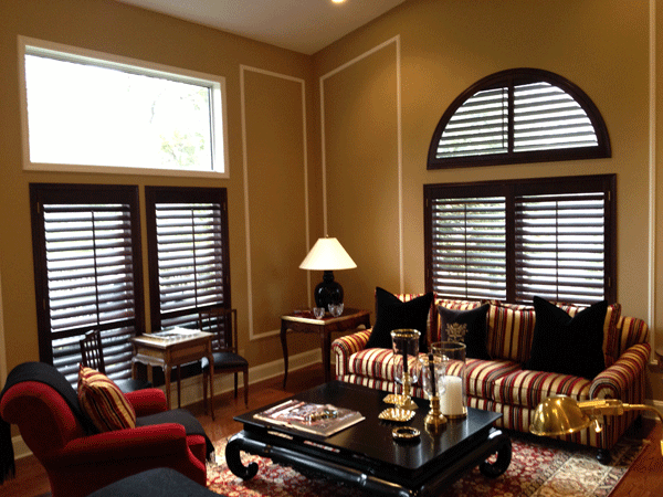 Click for next photo