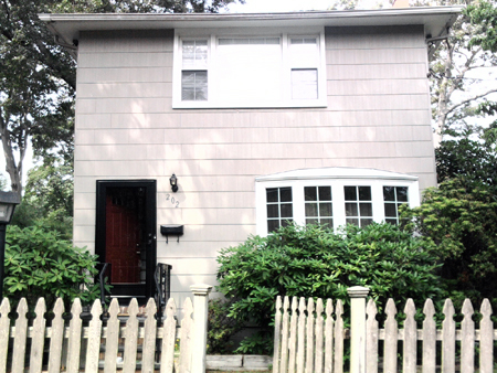 Click for next photo