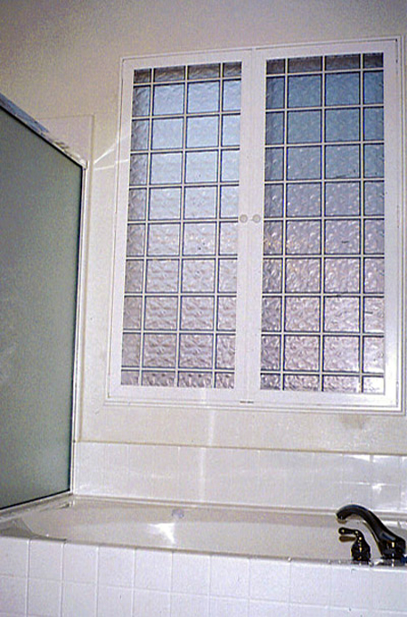 Click for next photo