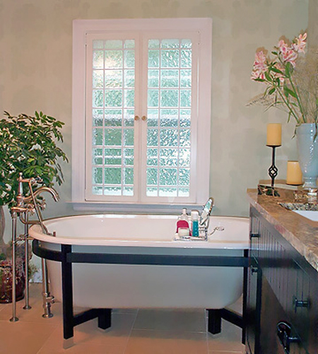 Click for next photo