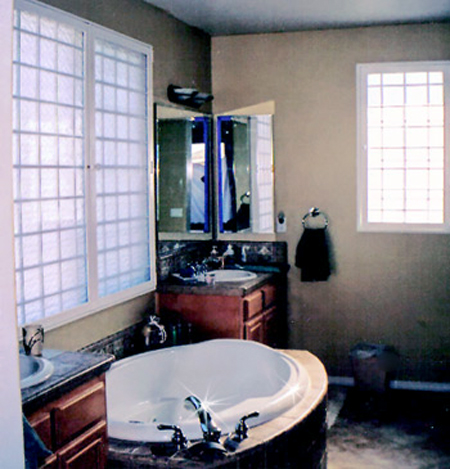 Click for next photo