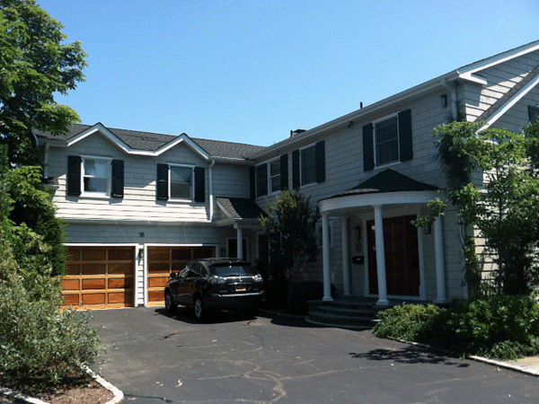 Click for next photo