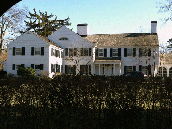 Click for next photo