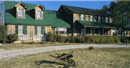 Click for next photo