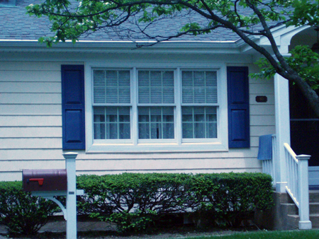 Click for next photo