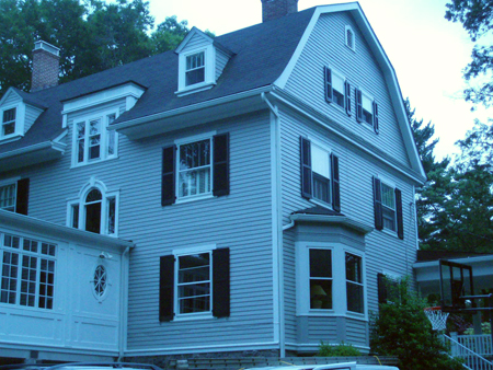 Click for next photo