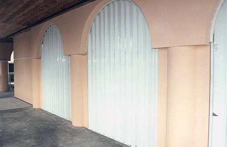 Click for next photo