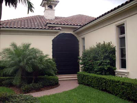 Click for next photo