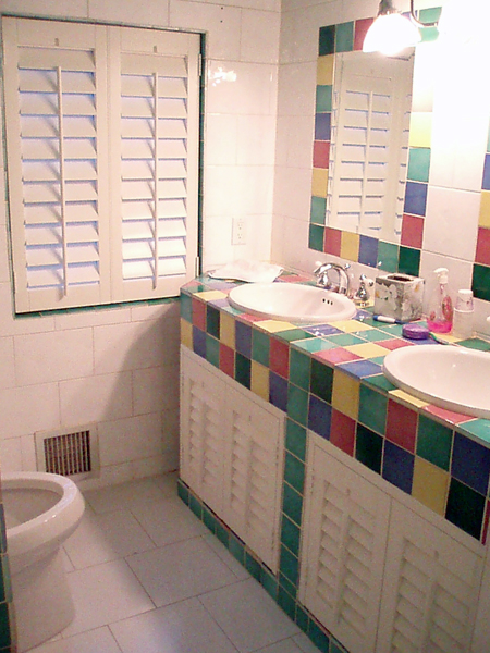 Click for next photo