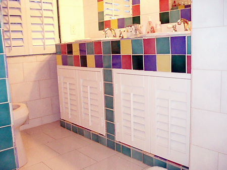 Click for next photo