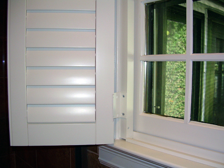 Click for next photo